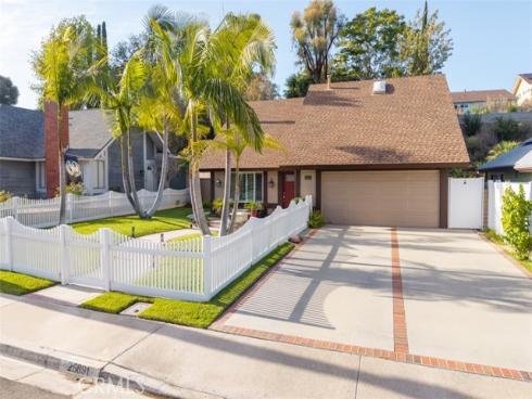 25891 Tree Top , Laguna Hills, CA