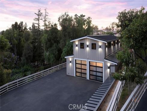 24852  Buckboard   Lane, Laguna Hills, CA