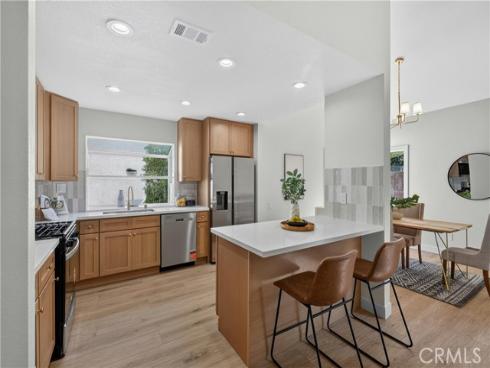 43 Oxbow Creek , Laguna Hills, CA