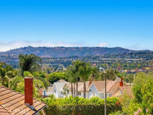 25981 Anacapa , Laguna Hills, CA