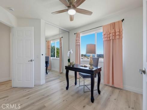 25981  Anacapa  , Laguna Hills, CA
