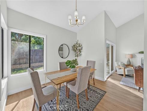 43 Oxbow Creek , Laguna Hills, CA