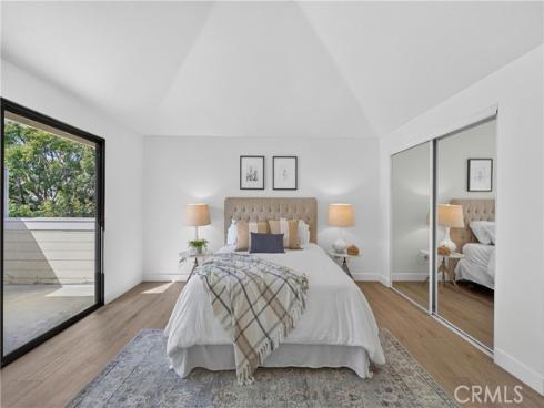 43 Oxbow Creek , Laguna Hills, CA
