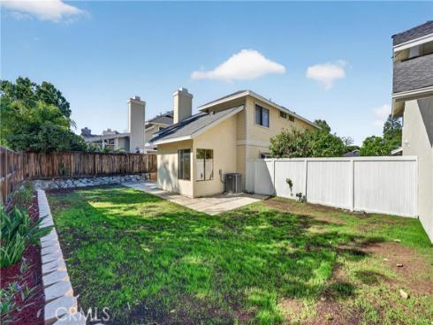 43 Oxbow Creek , Laguna Hills, CA