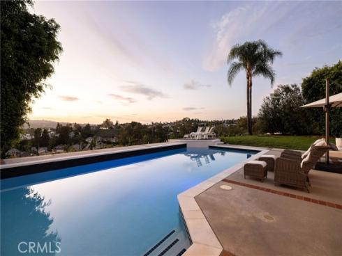 24891 Buckskin Drive, Laguna Hills, CA