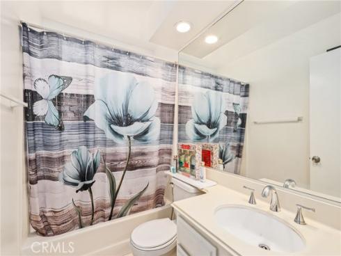 22 Rocky Creek Lane, Laguna Hills, CA