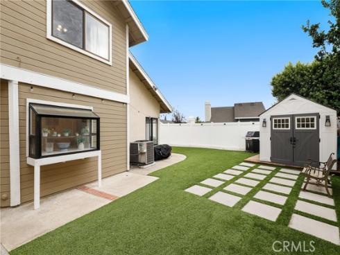 22  Rocky Creek   Lane, Laguna Hills, CA