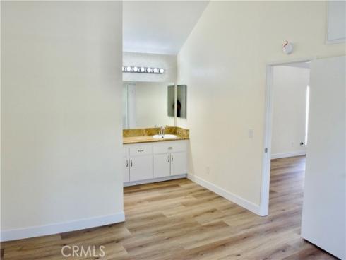 26701  Quail  267 , Laguna Hills, CA