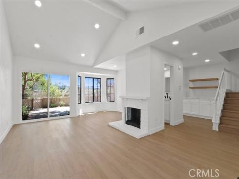 18  Clover Hill  115  Lane, Laguna Hills, CA