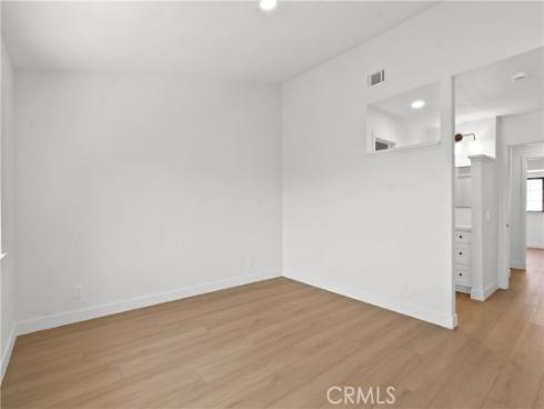 18  Clover Hill  115  Lane, Laguna Hills, CA