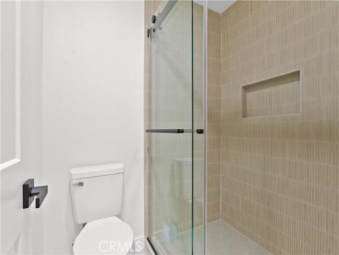 18  Clover Hill  115  Lane, Laguna Hills, CA