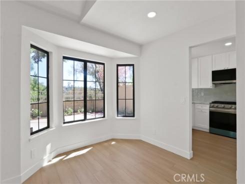 18  Clover Hill  115  Lane, Laguna Hills, CA