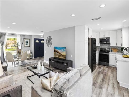 22121  Padova  , Laguna Hills, CA