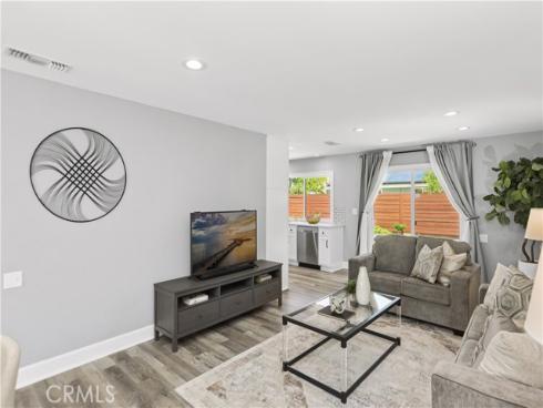 22121  Padova  , Laguna Hills, CA