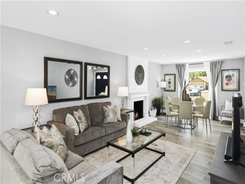 22121  Padova  , Laguna Hills, CA