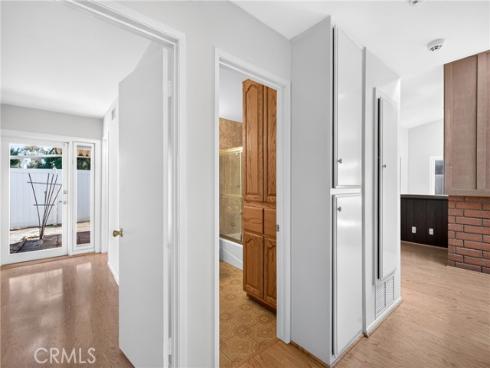 25102 La Suen Road, Laguna Hills, CA