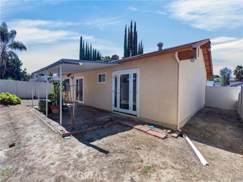 25102 La Suen Road, Laguna Hills, CA