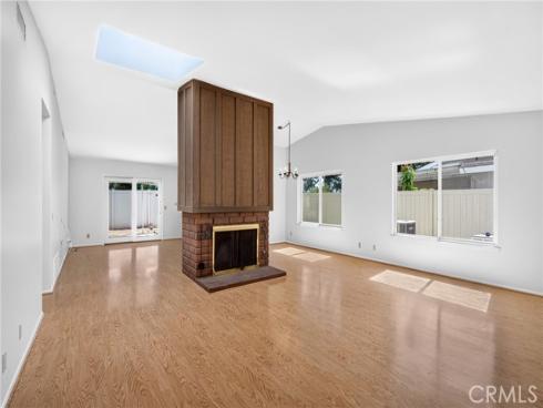25102 La Suen Road, Laguna Hills, CA