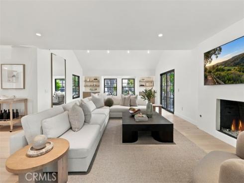 25181  Mustang   Drive, Laguna Hills, CA