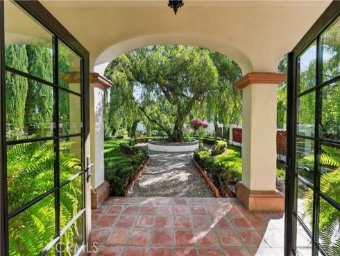 27641 Deputy , Laguna Hills, CA