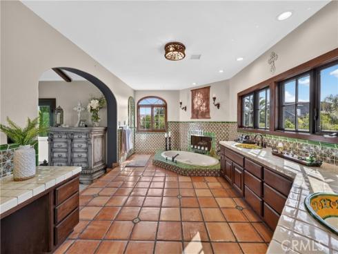 27641 Deputy , Laguna Hills, CA