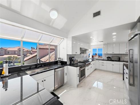 13  Nice  , Laguna Niguel, CA