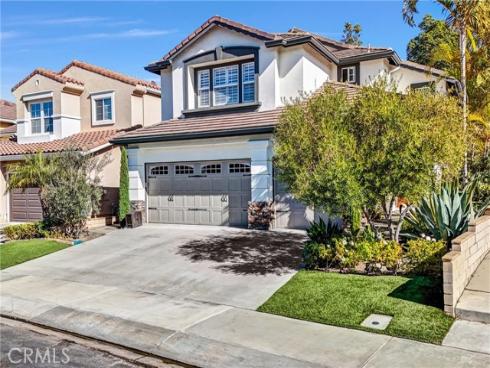 27722  Blossom Hill Road   Road, Laguna Niguel, CA