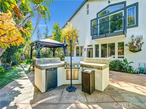 27722  Blossom Hill Road   Road, Laguna Niguel, CA