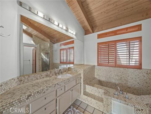 4  Woodhaven  , Laguna Niguel, CA