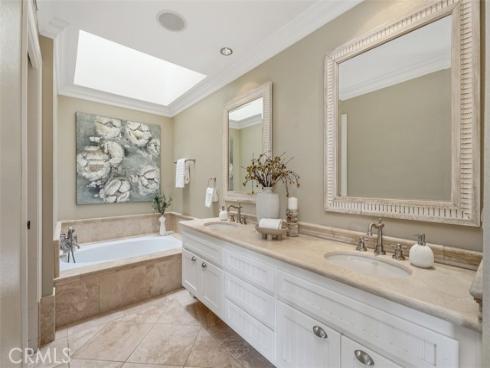 19 Rollins Place, Laguna Niguel, CA