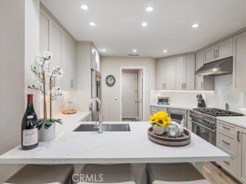 16  Stoney Pointe  , Laguna Niguel, CA