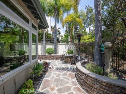 16  Stoney Pointe  , Laguna Niguel, CA
