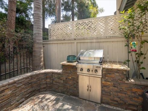 16  Stoney Pointe  , Laguna Niguel, CA