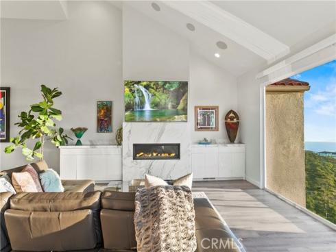 23  Saint Maxime  , Laguna Niguel, CA