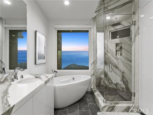 23  Saint Maxime  , Laguna Niguel, CA