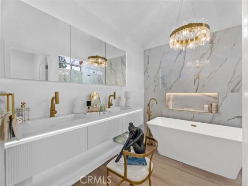 20  Stream  , Laguna Niguel, CA