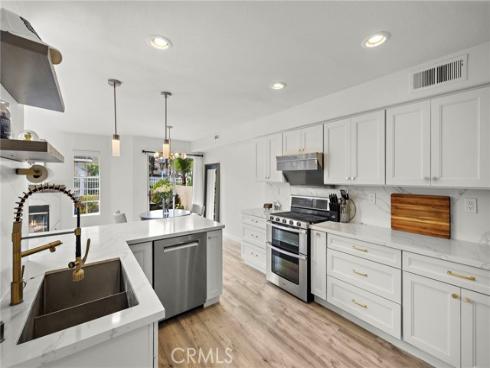 25186  Via Las Palmas  , Laguna Niguel, CA