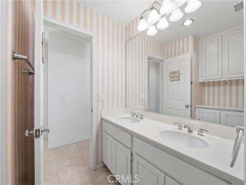 27591  Kathy  , Laguna Niguel, CA