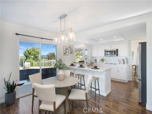 31  Russell  , Laguna Niguel, CA