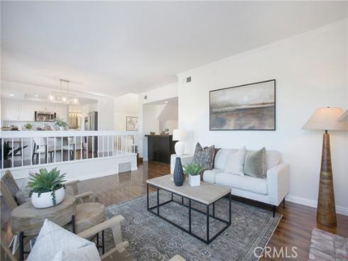 31  Russell  , Laguna Niguel, CA