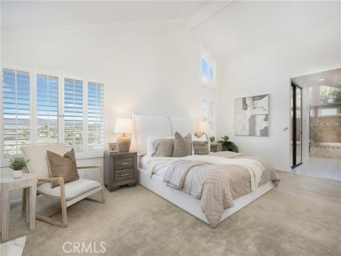 31  Russell  , Laguna Niguel, CA