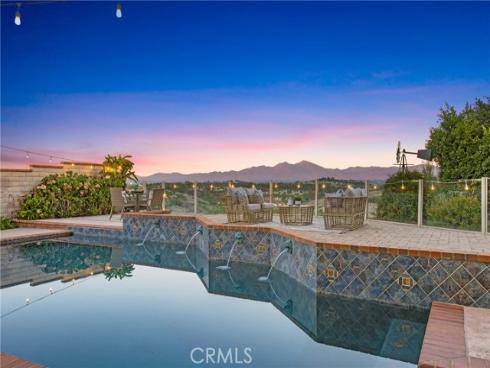31  Russell  , Laguna Niguel, CA