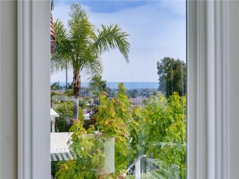 11  High Bluff  , Laguna Niguel, CA