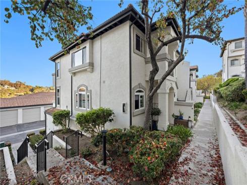 30902  Clubhouse Drive  6H , Laguna Niguel, CA