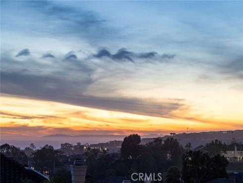 39  Shorebreaker  , Laguna Niguel, CA