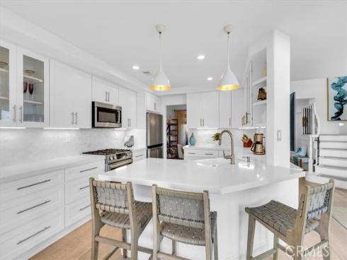 29372  Christiana  , Laguna Niguel, CA