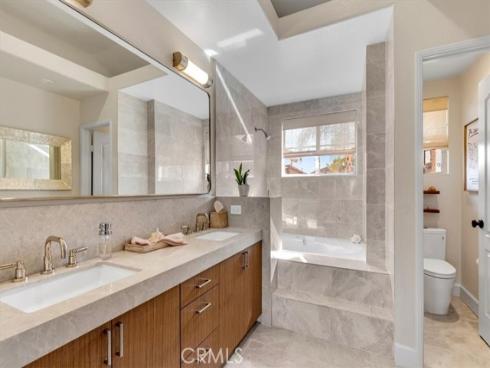 29372  Christiana  , Laguna Niguel, CA