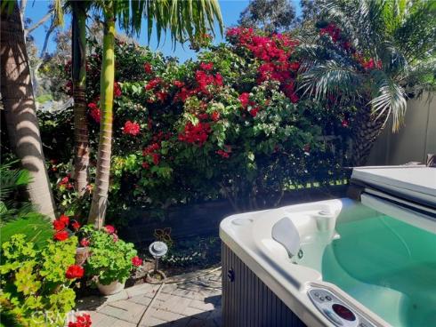 24306  Hillview  , Laguna Niguel, CA