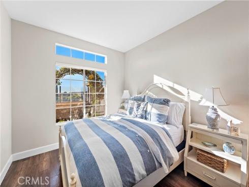 31  Shorebreaker  , Laguna Niguel, CA