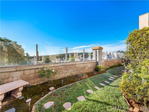 31  Shorebreaker  , Laguna Niguel, CA